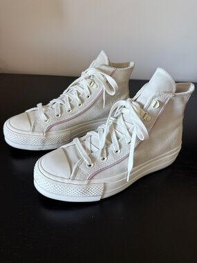 Converse Chuck Taylor All Star Lift Platform Sneakers